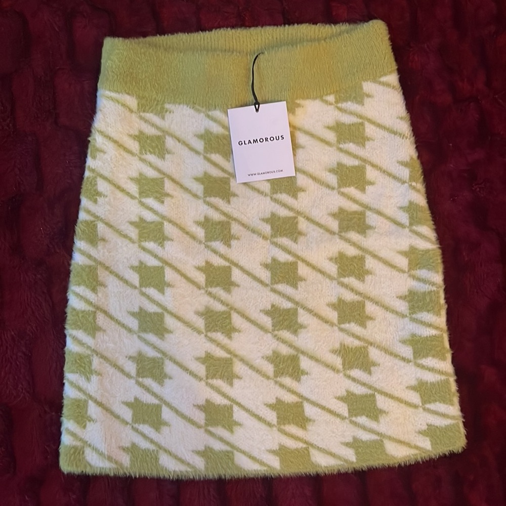 brand new Glamorous skirt